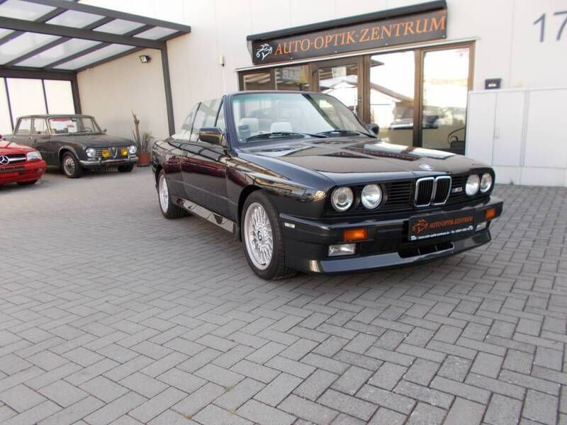 Schwarz Gebraucht 1991 BMW M3 Cabriolet Cabrio | 105.000 € - Bild 1/4