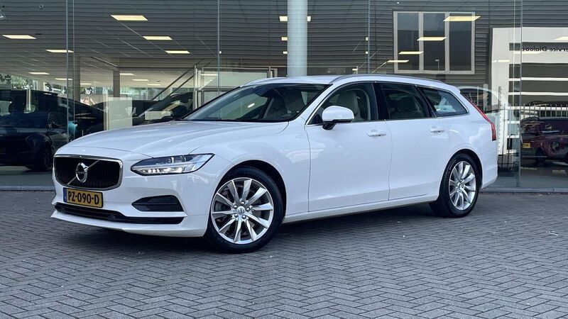 Weiß Gebraucht 2017 Volvo V90 Kombi | 18.171 € (Guter Preis) - Bild 1/4