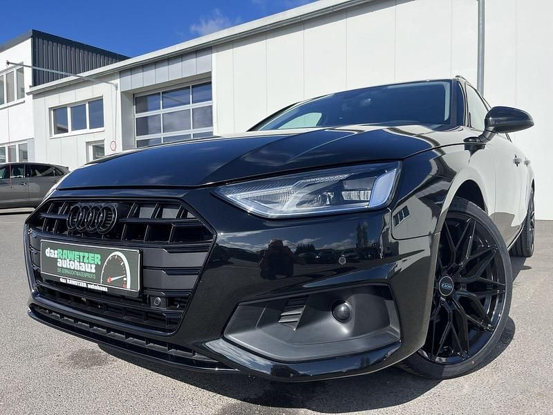 Gebraucht Audi A4 S-Line 150 PS (110 kW) 2022 Schwarz Kombi