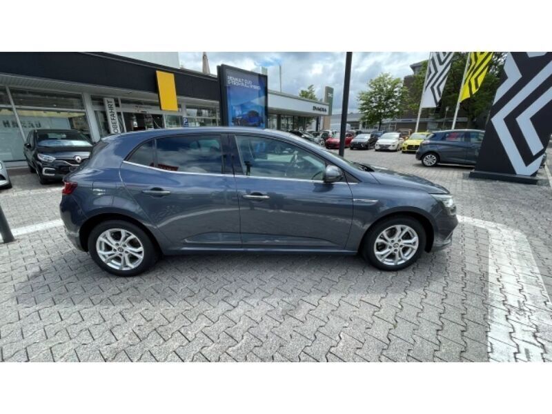 Gebraucht Renault Mégane IV Bose Edition 131 PS (96 kW) 2017 Grau Limousine