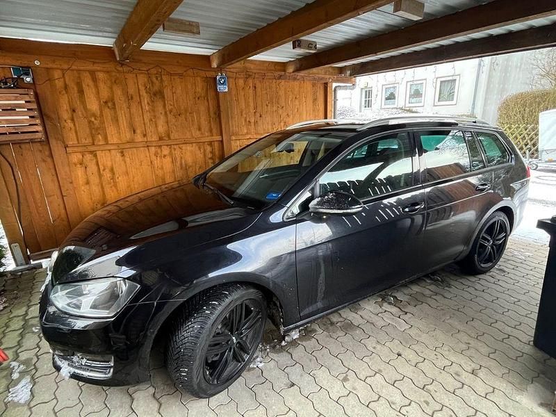 Schwarz Gebraucht 2016 VW Golf VII LOUNGE Kombi | 10.500 € (Fairer Preis) - Bild 1/4