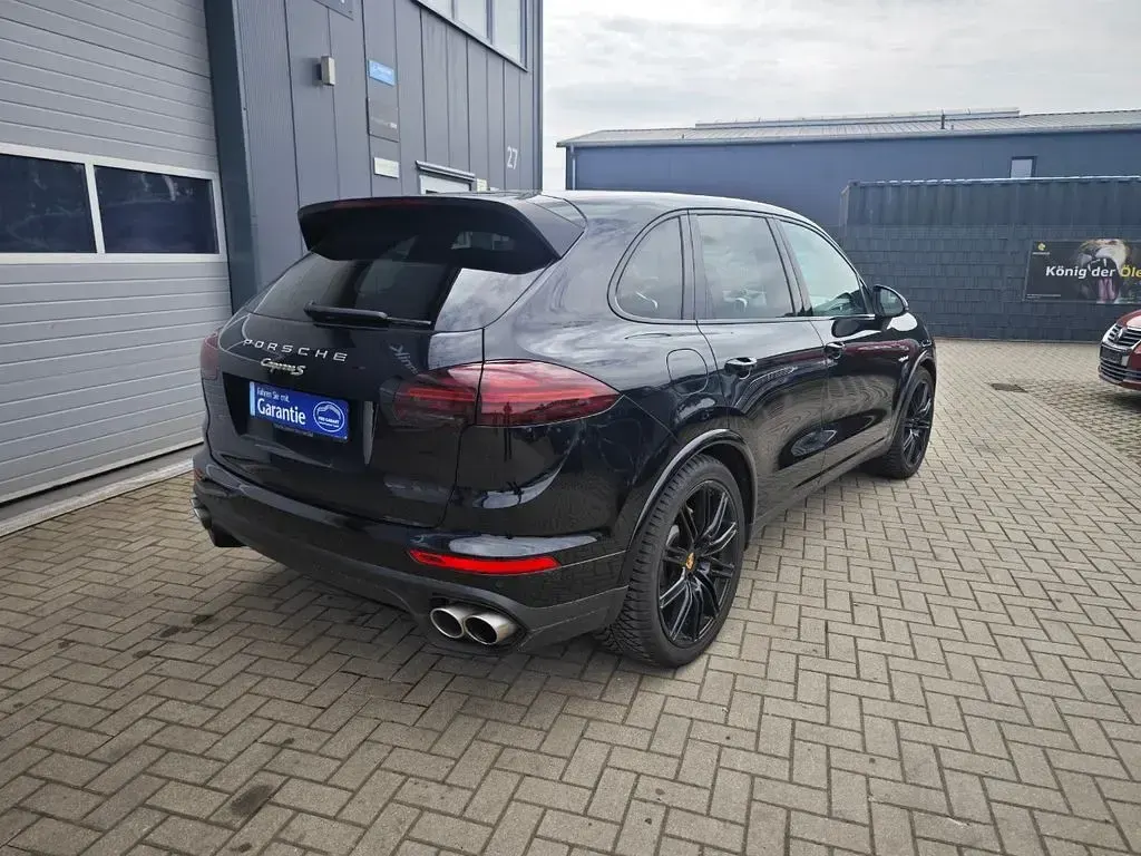 Gebraucht Porsche Cayenne S E-Hybrid Platinum Edition 333 PS (244 kW) 2017 Schwarz SUV