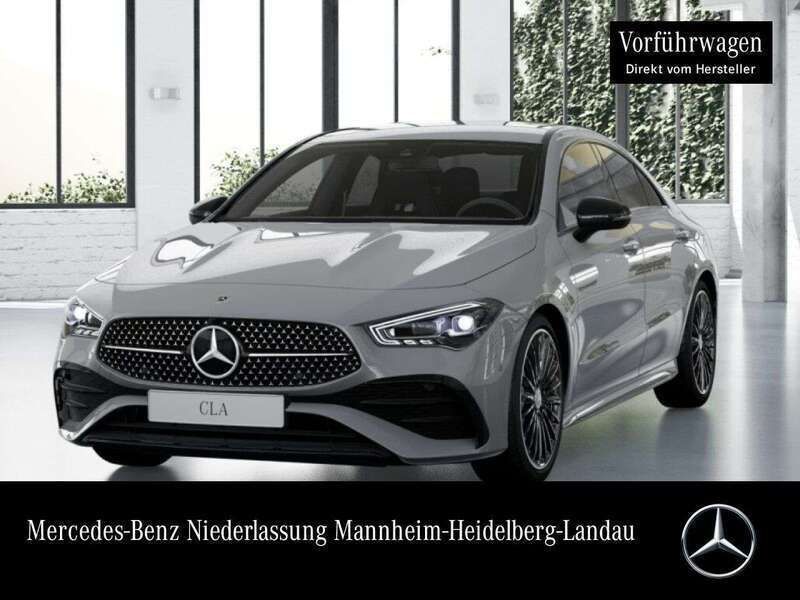 Grau Gebraucht 2025 Mercedes CLA200 AMG Limousine | 41.290 € (Etwas zu teuer) - Bild 1/4