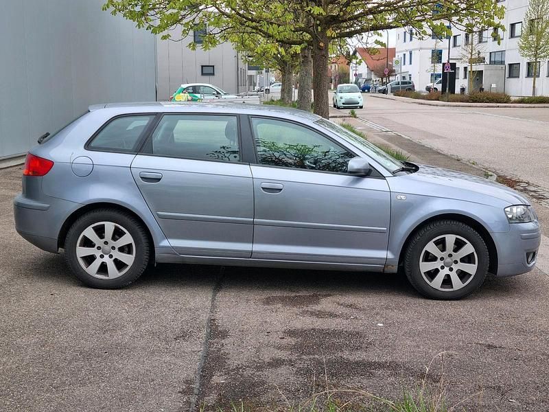 Second-hand Audi A3 110 CP (80 kW) 2005 Albastru Hatchback