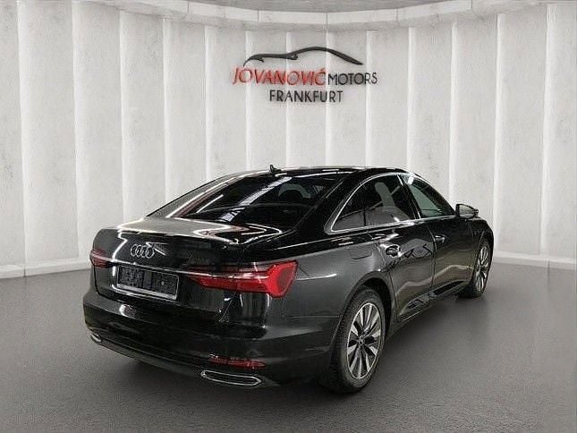 Gebraucht Audi A6 Ambiente 163 PS (119 kW) 2020 Grau Limousine