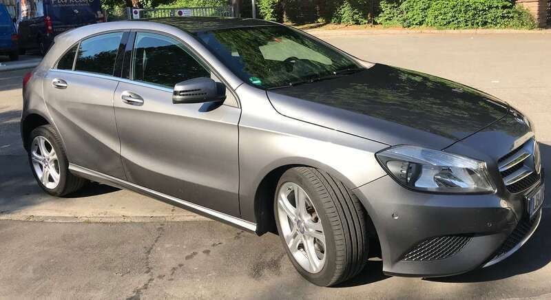 Grau Gebraucht 2013 Mercedes A180 Urban Limousine | 9.980 € (Fairer Preis) - Bild 1/4