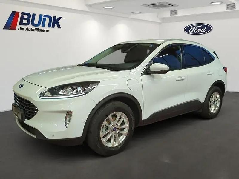 Używany Ford Kuga Titanium 224 KM (164 kW) 2022 SUV