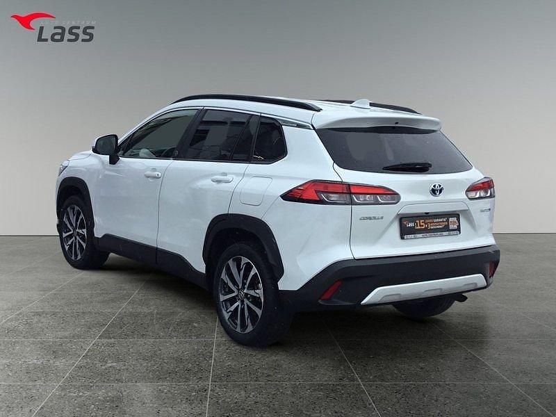 Gebraucht Toyota Corolla Cross Team 197 PS (144 kW) 2022 Platinumweiß perleffekt SUV
