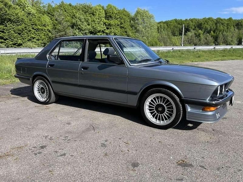 Gebraucht 1987 BMW 520 Limousine | 14.000 € - Bild 1/4