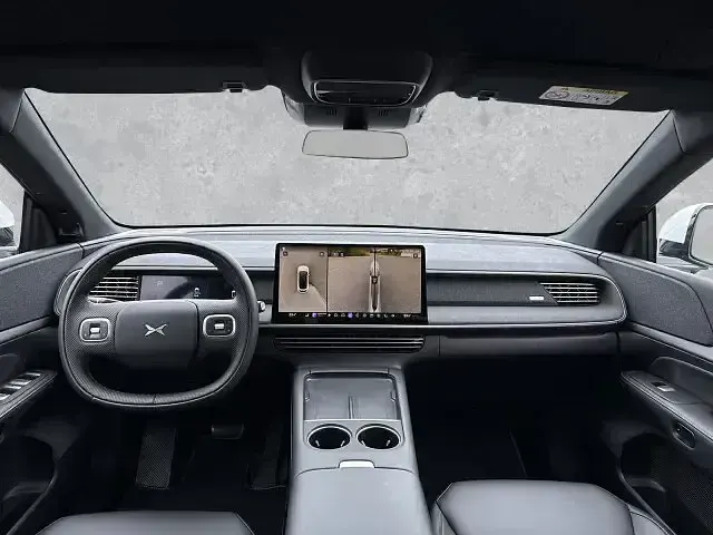 Gebraucht XPENG G6 AWD Performance 350 kW (476 PS) 2025 Arctic white SUV