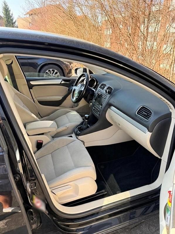 Gebraucht VW Golf VI 122 PS (89 kW) 2009 Schwarz Kleinwagen