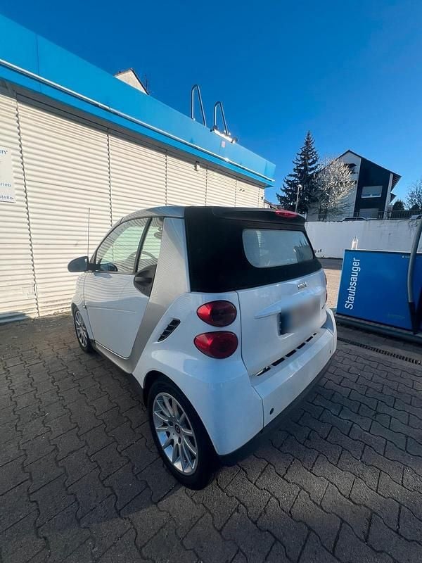 Gebraucht Smart ForTwo Cabrio 71 PS (52 kW) 2009 Weiß Cabrio