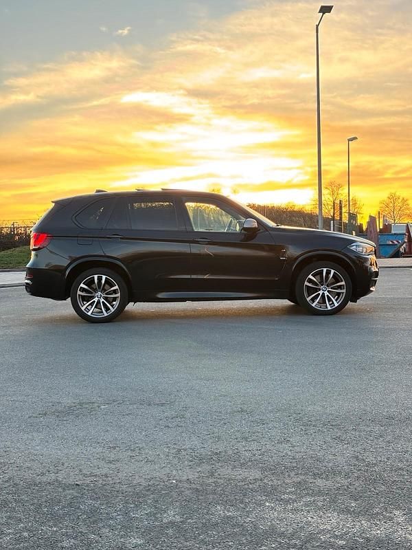 Gebraucht BMW X5 Shadowline 381 PS (280 kW) 2014 Schwarz SUV