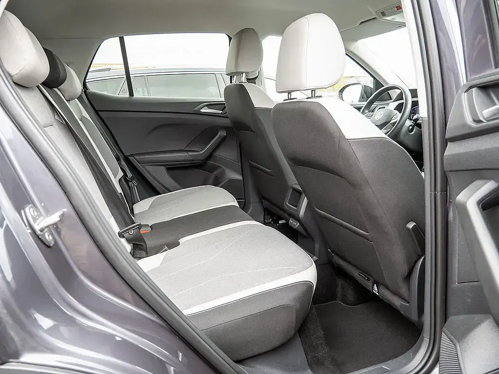 Gebraucht VW T-Cross Style 116 PS (85 kW) 2024 Grau SUV