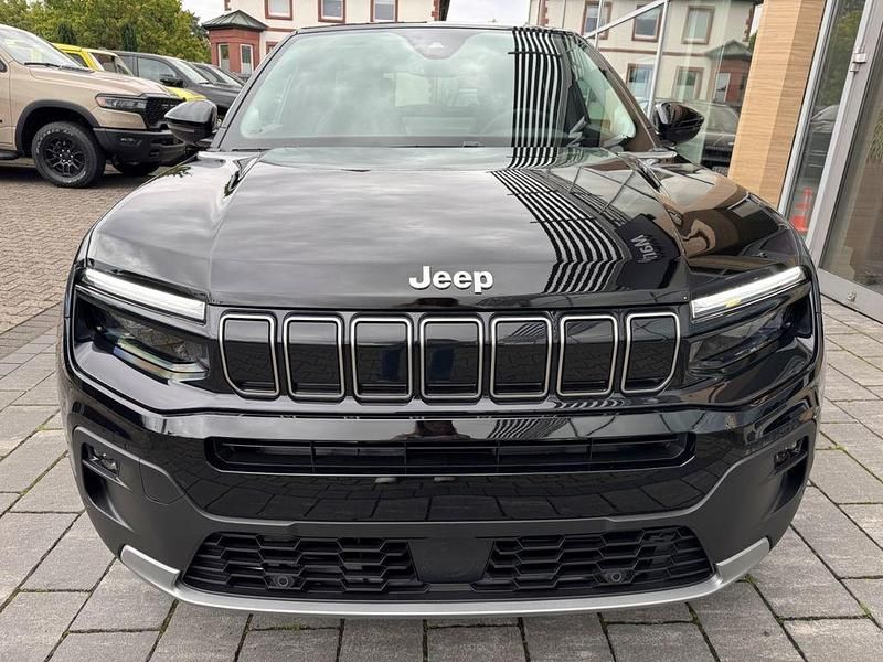 Neu Jeep Avenger EV Summit 114 kW (156 PS) 2025 Schwarz SUV