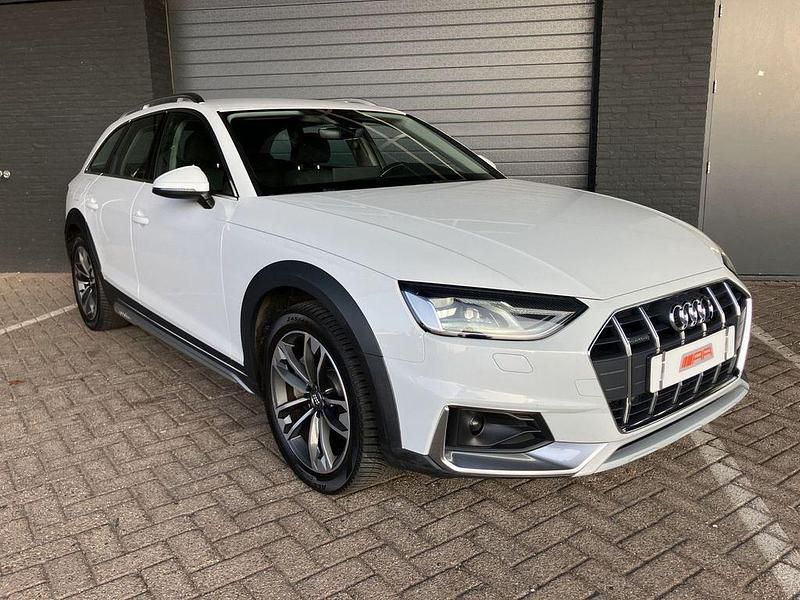Weiß Gebraucht 2020 Audi A4 Allroad Proline Kombi | 22.200 € (Teuer) - Bild 1/4