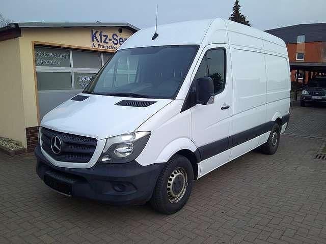 Gebraucht Mercedes Sprinter 143 PS (105 kW) 2018 Arktikweiss Van
