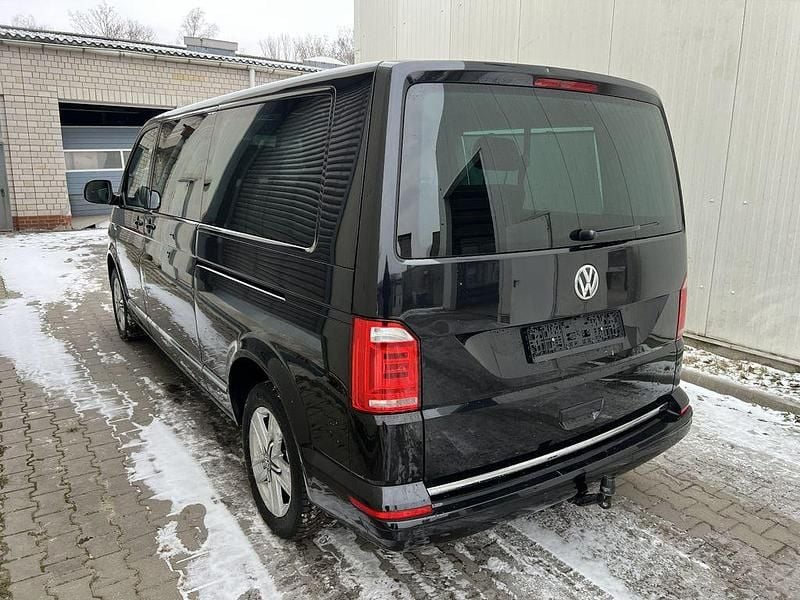 Gebraucht VW Caravelle Highline 204 PS (150 kW) 2017 Schwarz Van / Kleinbus