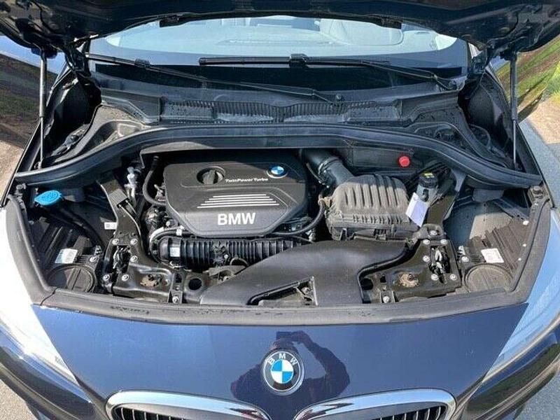 Gebraucht BMW 220 Luxury Line 192 PS (141 kW) 2017 Blau Kombi