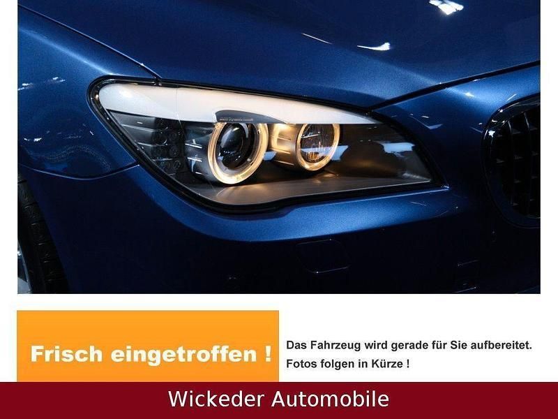 Blazer blue Gebraucht 2014 Ford Fiesta Trend Kleinwagen | 3.690 € (Fairer Preis) - Bild 1/1