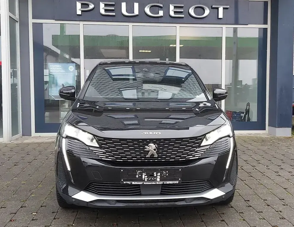 Gebraucht Peugeot 3008 Allure 131 PS (96 kW) 2023 Schwarz SUV
