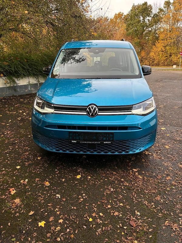 Blau Gebraucht 2021 VW Caddy Van / Kleinbus | 24.800 € (Teuer) - Bild 1/4