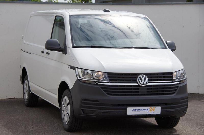 Second-hand VW Transporter 150 CP (110 kW) 2024 Alb Van