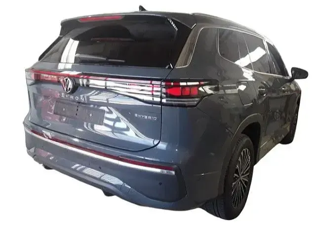 Gebraucht VW Tayron Elegance 204 PS (150 kW) 2025 Grau SUV