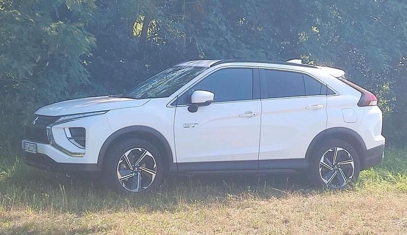 Weiß Gebraucht 2022 Mitsubishi Eclipse Cross SUV | 21.500 € (Superpreis) - Bild 1/4