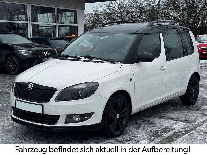 Weiß Gebraucht 2015 Skoda Roomster Noire Van / Kleinbus | 6.690 € (Fairer Preis) - Bild 1/4