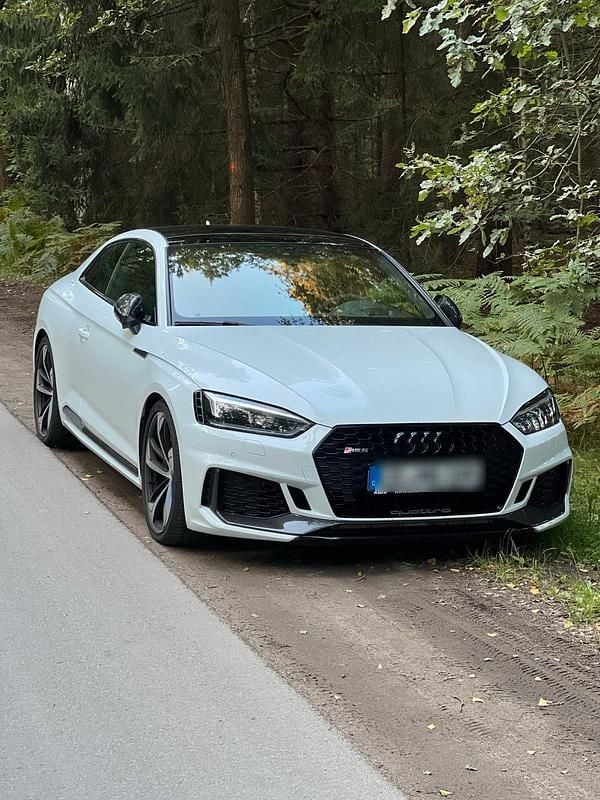Weiß Gebraucht 2018 Audi RS5 Comfort Coupé | 49.900 € (Etwas zu teuer) - Bild 1/4