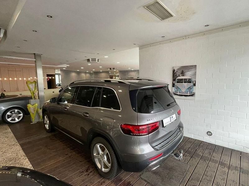 Gebraucht Mercedes GLB200 150 PS (110 kW) 2021 Mountaingrau SUV