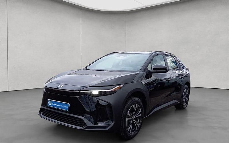 Schwarz Gebraucht 2025 Toyota bZ4X Comfort SUV | 34.490 € - Bild 1/4