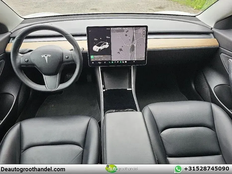 Gebraucht Tesla Model 3 Standard Range 175 kW (238 PS) 2020 Weiß Limousine