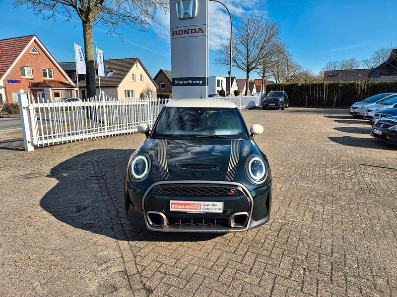 Gebraucht Mini Cooper S Resolute Edition 178 PS (130 kW) 2023 Grün Kleinwagen