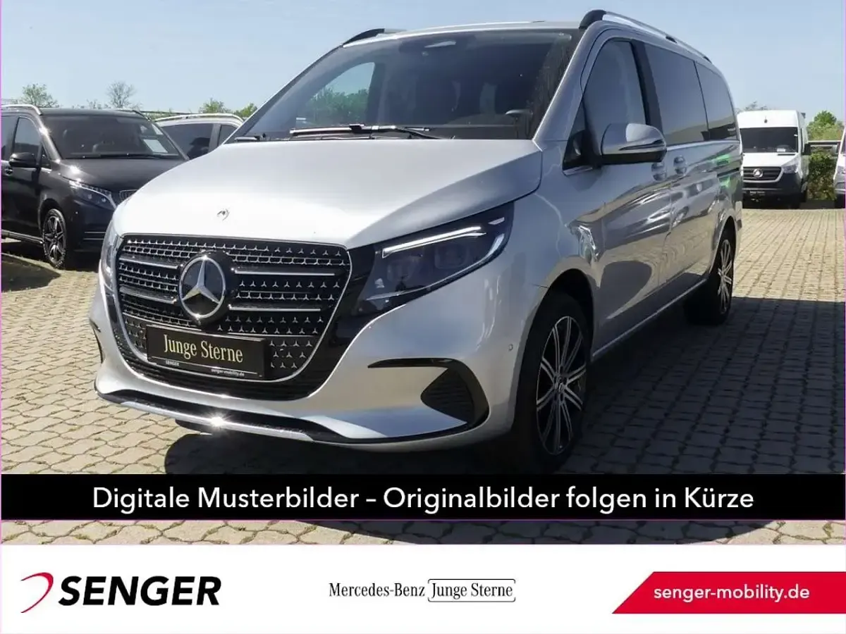 Gebraucht Mercedes V220 Avantgarde 163 PS (119 kW) 2025 Van / Kleinbus