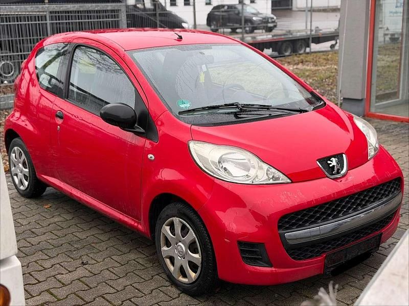 Gebraucht Peugeot 107 Filou 68 PS (50 kW) 2012 Rot 3p0 Kleinwagen