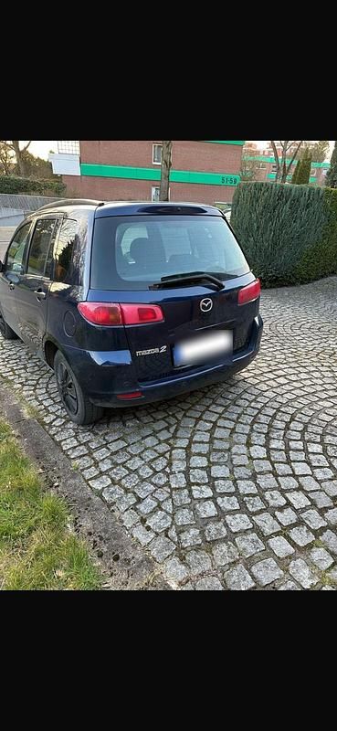 Gebraucht Mazda 2 80 PS (58 kW) 2003 Blau Kleinwagen