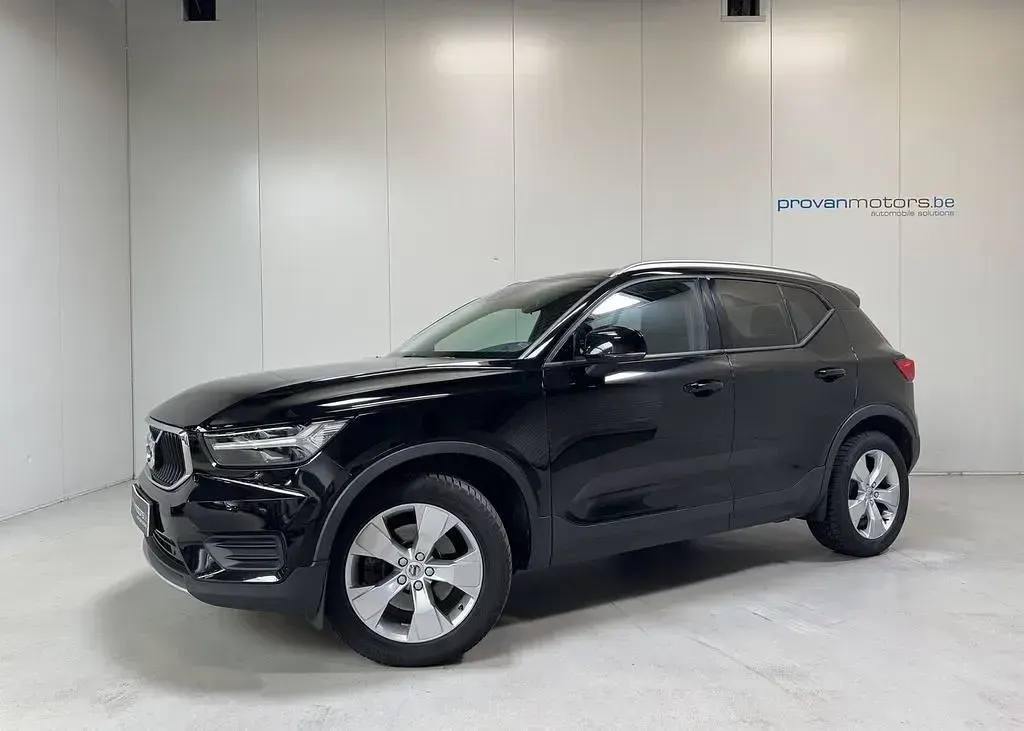 Używany Volvo XC40 190 KM (139 kW) 2018 Czarny SUV