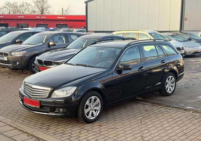 Schwarz Gebraucht 2009 Mercedes C230 Limousine | 7.990 € (Fairer Preis) - Bild 1/4