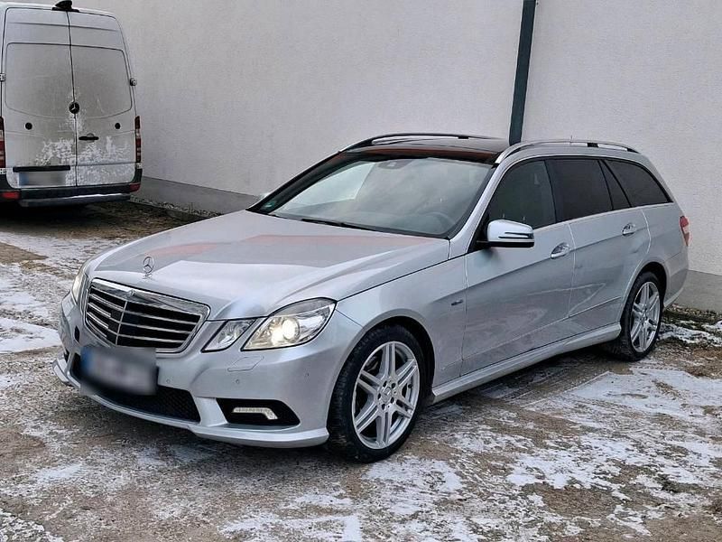 Gebraucht Mercedes E350 231 PS (169 kW) 2009 Silber Kombi