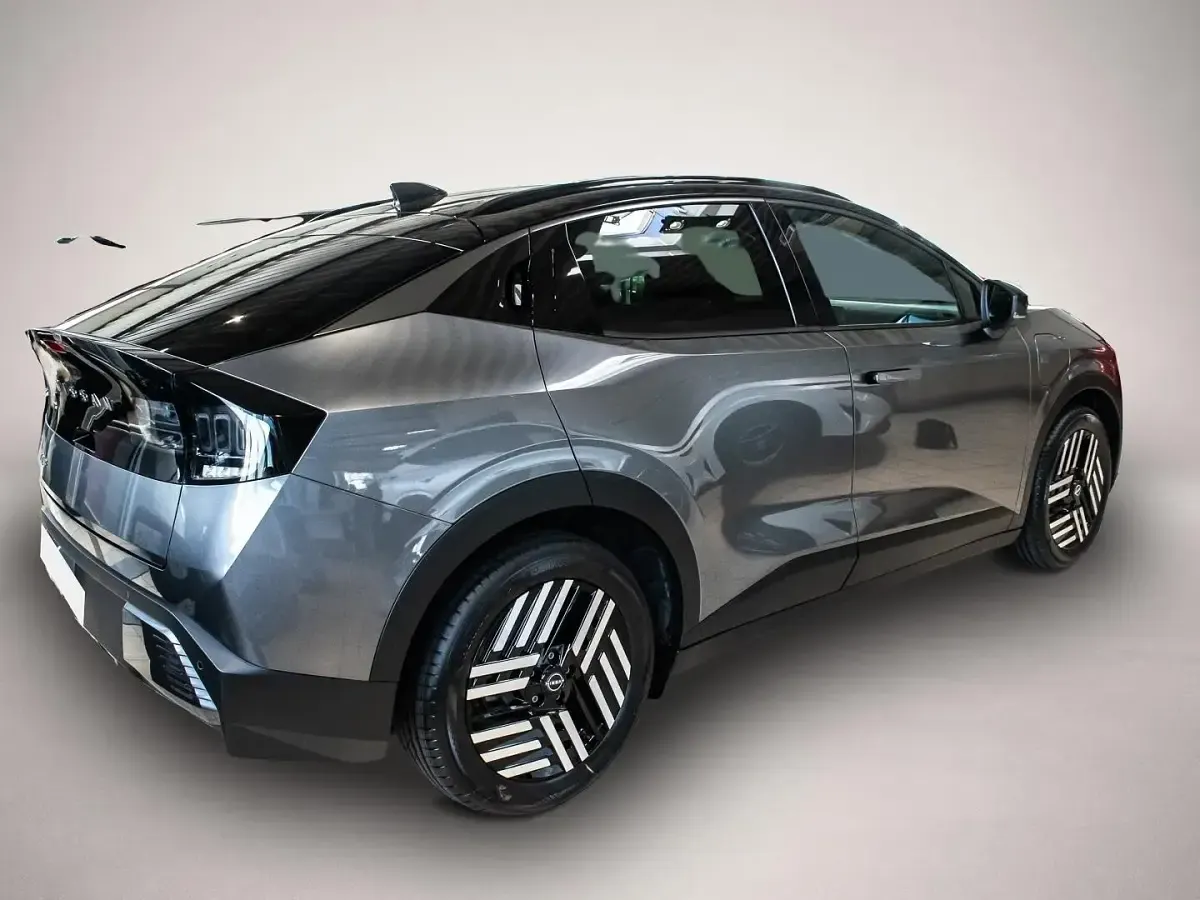 Neu Nissan Leaf Advance 160 kW (218 PS) 2026 Manufacturer SUV