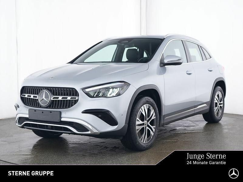Silber Gebraucht 2024 Mercedes GLA200 Progressive SUV | 35.960 € (Guter Preis) - Bild 1/4