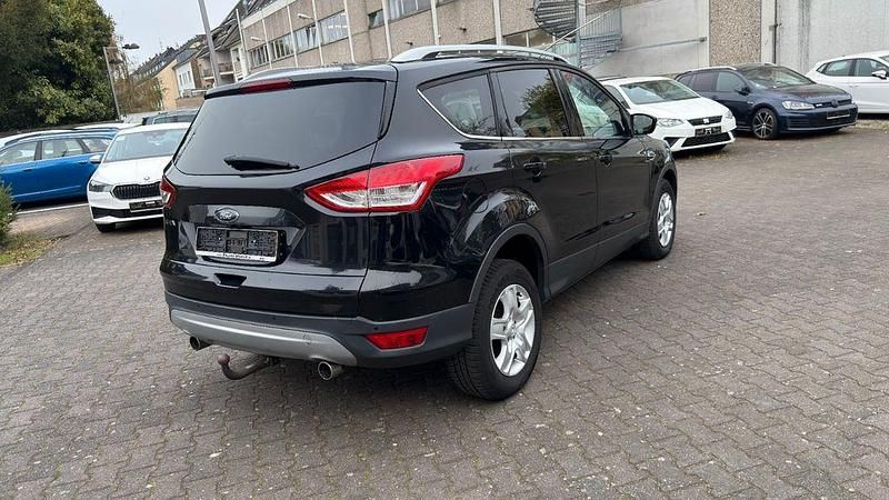 Gebraucht Ford Kuga Titanium 163 PS (119 kW) 2013 Schwarz SUV