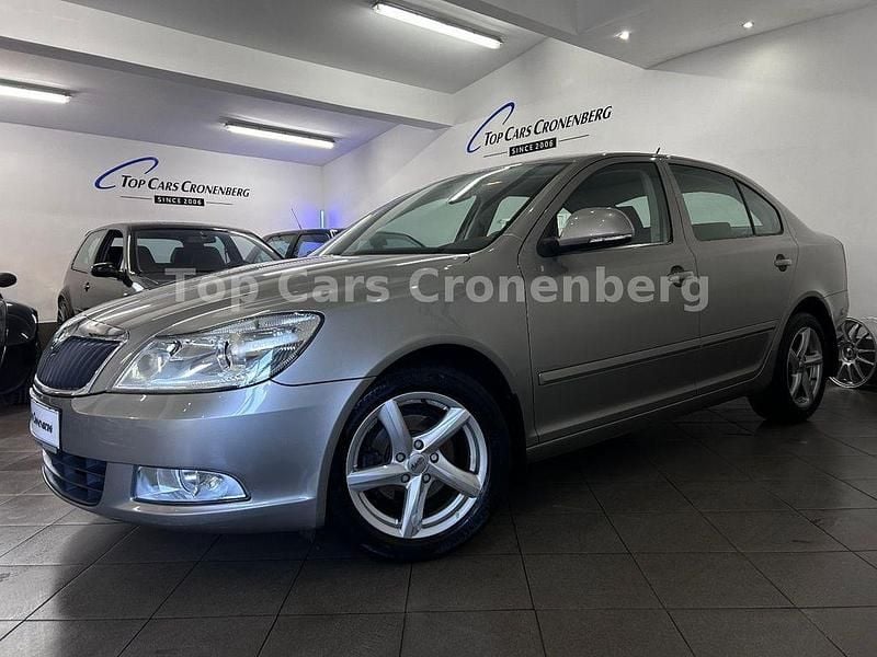 Second-hand Skoda Octavia Ambition 105 CP (77 kW) 2012 Bej Berlinǎ