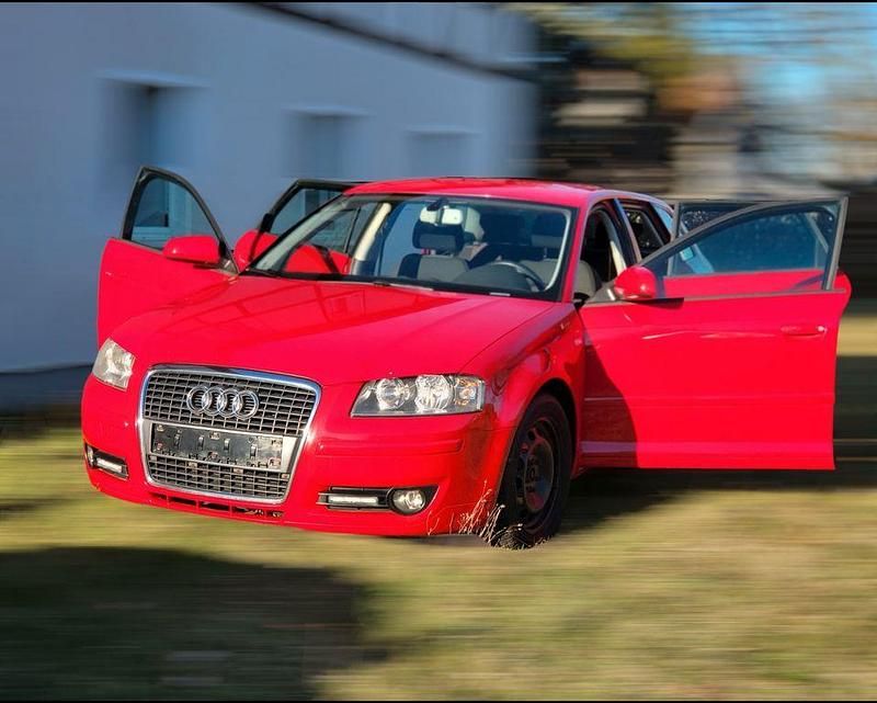 Rot Gebraucht 2006 Audi A3 Ambition Limousine | 5.200 € (Fairer Preis) - Bild 1/4