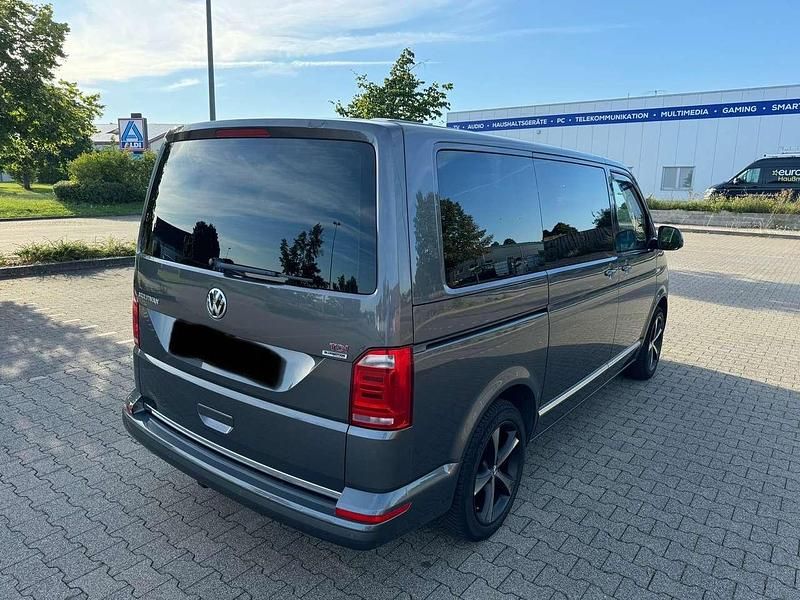 Gebraucht VW T6 Highline 204 PS (150 kW) 2015 Grau Van
