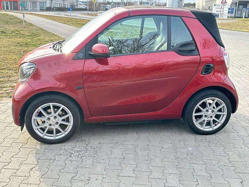 Gebraucht Smart ForTwo Electric Drive Brabus 60 kW (82 PS) 2020 Rot Cabrio