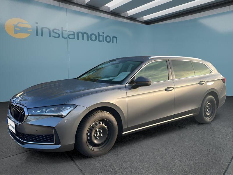 Grau Gebraucht 2025 Skoda Superb Kombi | 47.949 € - Bild 1/4