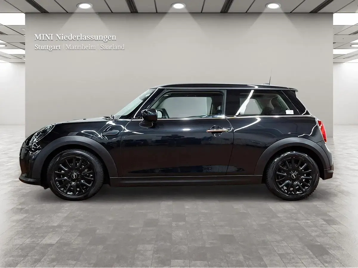 Gebraucht Mini ONE 102 PS (75 kW) 2022 Schwarz Kleinwagen